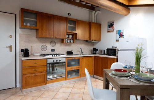 Caprino Veronese Appartement | Garda Lake & Relax - Bellavista Flat 15min from Garda