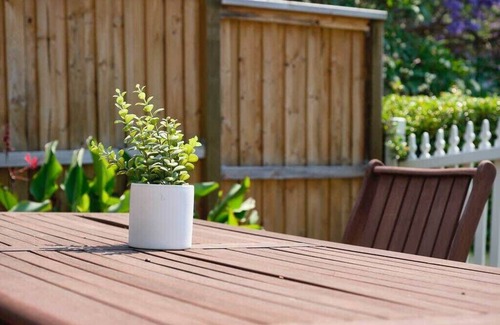 North Sydney Appartement | Garden 2 Bed Apt and Walk to Harbour | Parking