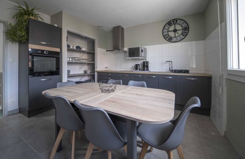 Montauban Maison | Garden and spa gite in town