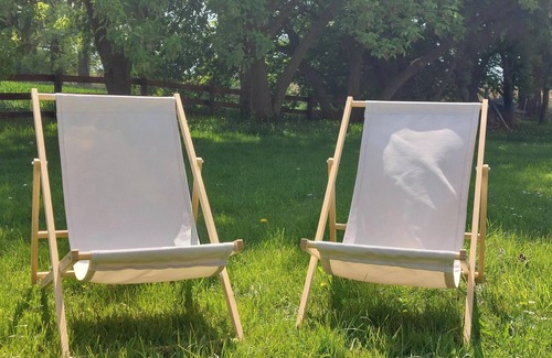 Neutrebbin Appartement | Garden apartment with view of garden apple trees. Pet and family friendly