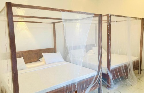 Pottuvil Division 2 Hôtel | Garden Beach Hotel