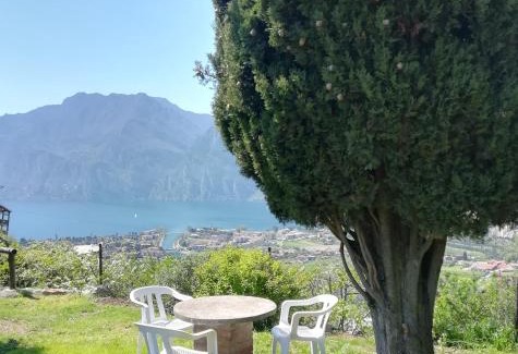 Torbole sul Garda Lit Et Petit-Déjeuner | Garden Belvedere B&B