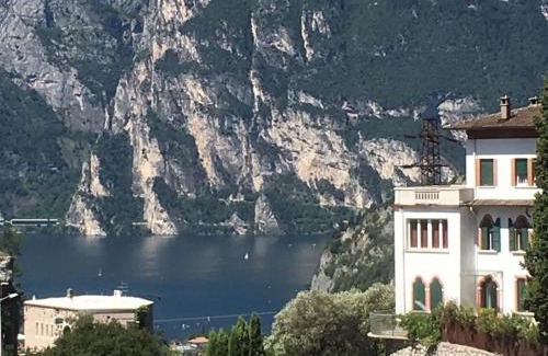 Torbole sul Garda Lit Et Petit-Déjeuner | Garden Belvedere B&B