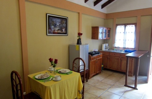 Baru Maison | Garden Cabina / Bungalow next to Nauyaka WaterFalls