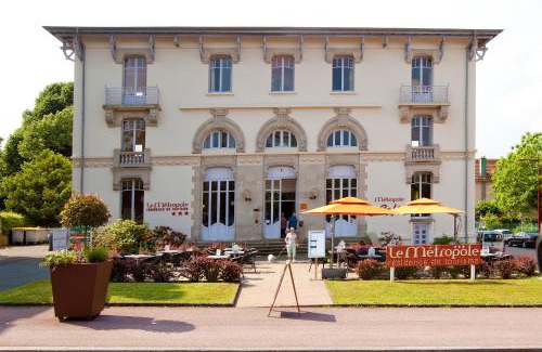 Luxeuil-les-Bains Appartement | Garden & City Luxeuil Ex Le Métropole et Les Thermes