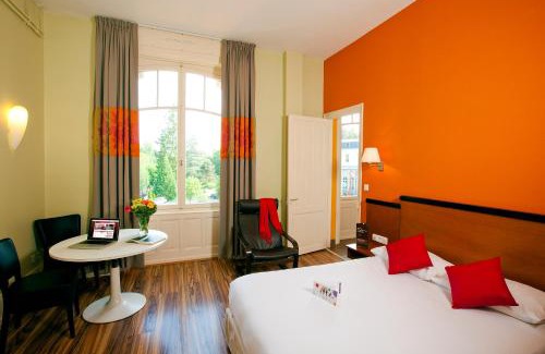 Luxeuil-les-Bains Appartement | Garden & City Luxeuil Ex Le Métropole et Les Thermes