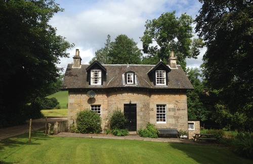 Cupar Cottage | JARDIN COTTAGE, près de St Andrews. Charme traditionnel dans une magnifique région rurale