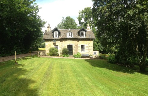 Cupar Cottage | JARDIN COTTAGE, près de St Andrews. Charme traditionnel dans une magnifique région rurale