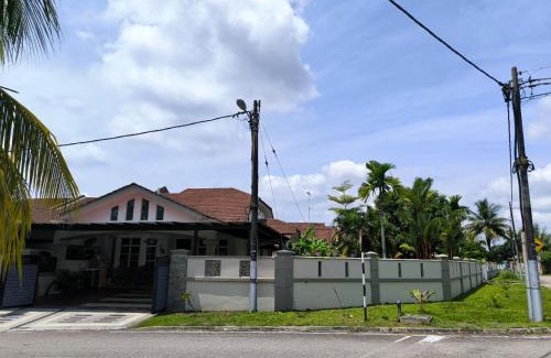 Daerah Kulai Maison | Garden Homestay