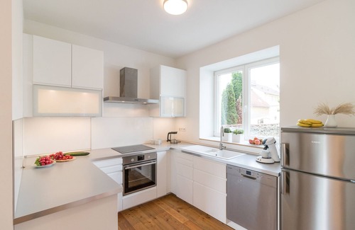 Mainz Maison | Garden house: Belle maison de vacances pouvant accueillir jusqu'à 14 personnes, avec un jardin à Mayence