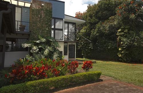 San Antonio de Belen Maison | Garden House
