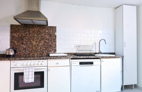 Hispanoamerica Appartement | GARDEN House Downtown MADRID CENTRO-IFEMA-AEROPUERTO. 2 ROOMS 6 PAX GARDEN
