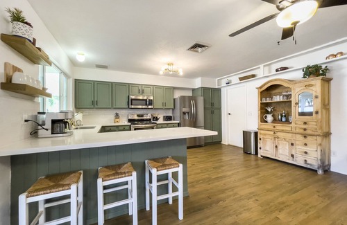 Chandler Maison | Garden House with 2 Kings, Playroom, and Pool!