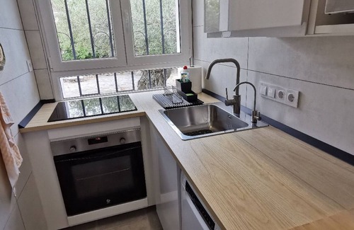 El Mas Bosca Appartement | Appartement "pie de jardín en Roses" avec terrasse et Wi-Fi