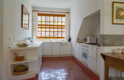Mucifal Maison | Jardin, près de la plage, voiture indispensable, Colliers