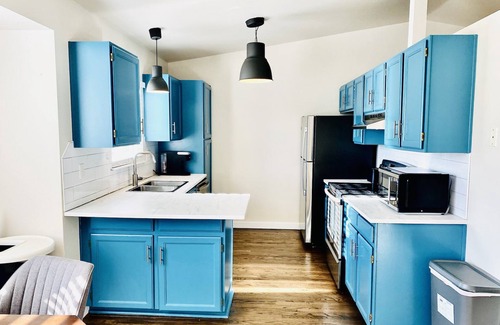 Mountain Shadows Maison | ~Garden of the Gods 5BR Home- 10Min to Downtown