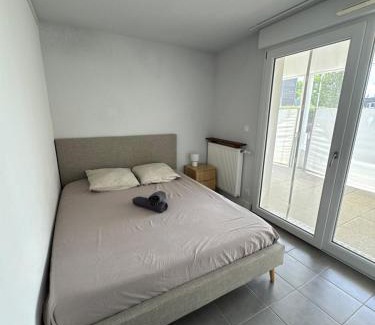 ZAC Andromede Appartement | Garden space - T4 - Airport - Garden - Tram