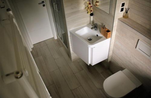 Hovorcovice Appartement | Garden studio apt-FREE parking,close D8,metro,EXPO