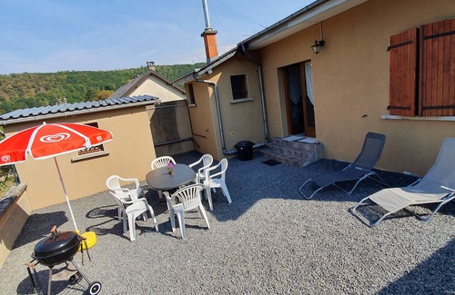 Fumay Maison | GITE DES JARDINIERS