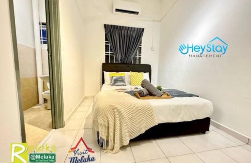 Bukit Baru Maison | GardenHomeStay TownArea Karaok Mahjong PrivatePool By HeystayManagement