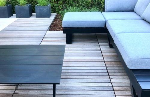 Stene Appartement | Gardenhouse 'The Block' - Ostend - private garden - IR cabine - AC