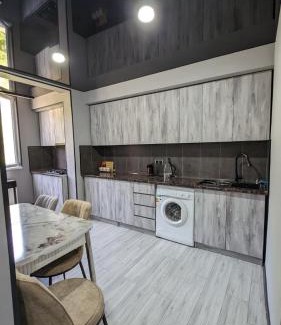 Borjomi Appartement | Gari's apartment next to Borjomi Central Park