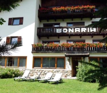 Corvara in Badia Appartement | Garni Bonaria