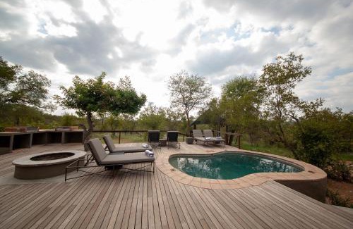 Gravelotte Cabine | Garonga Safari