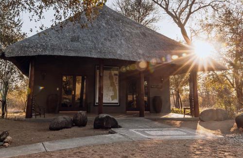 Gravelotte Cabine | Garonga Safari
