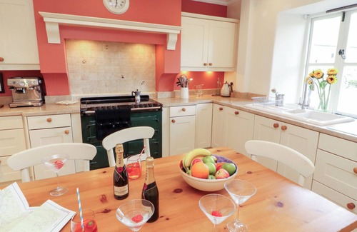 Sedbergh Maison | GARSDALE FOOT, pet friendly, character holiday cottage in Sedbergh