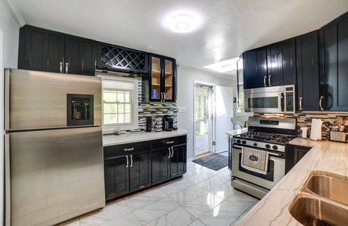Miller Beach Cottage | Gary Cottage w/ Outdoor Dining Areas - Near Beach!