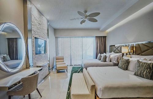 Windham Copropriété | Garza Blanca Hotel Suite Condo 2 BR 3 Bathroom in Los Cabos Mexico