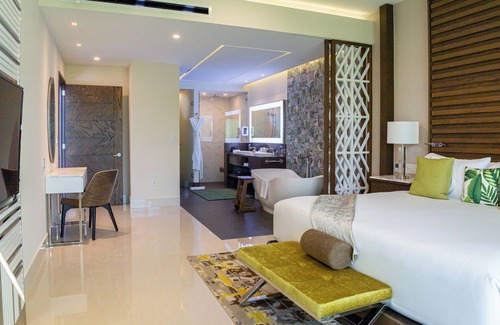 Puerto Juarez Station Balnéaire | Garza Blanca Resort & Spa Cancun Penthouse 3-bedroom LOFT Suite Ocean View