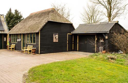 Eesveen Maison | Gastenverblijf De Weldadigheid