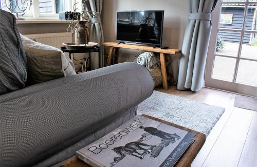 Eesveen Maison | Gastenverblijf De Weldadigheid