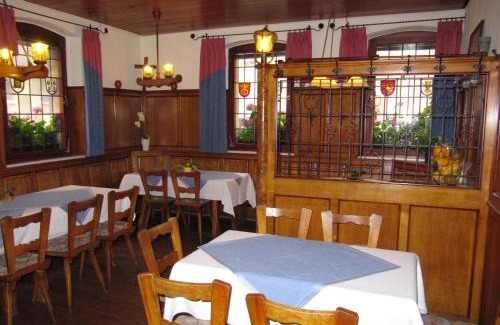 Triefenstein Hôtel | Gasthaus Zum güldenen Rößlein