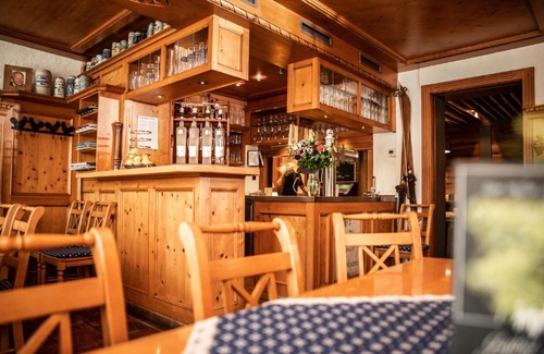 Ziemetshausen Hôtel | Gasthof Adler