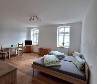 Ichenhausen Appartement | Gasthof Adler Ferienwohnung