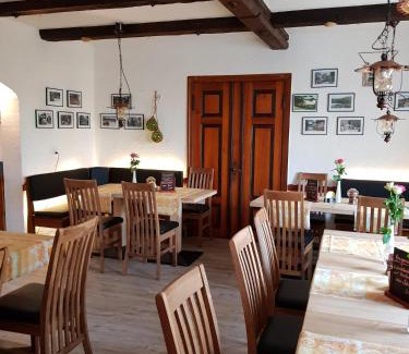 Altfriesack Hôtel | Gasthof Alte Fischerhütte