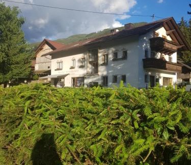 Rangersdorf Maison | Gasthof Barlida
