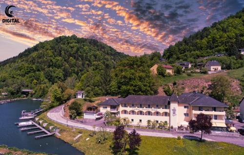 Sankt Martin im Muehlkreis Hôtel | Gasthof - Landhotel Ernst
