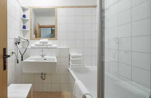 Reutte Hôtel | Gasthof Salzstadl
