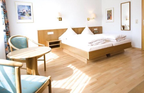 Deining Maison | Gasthof Zum Hahnenwirt
