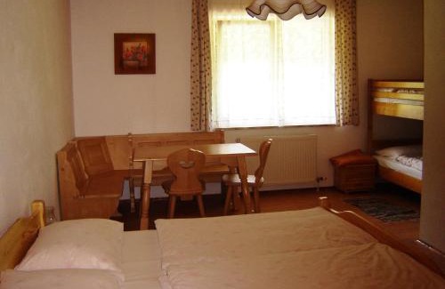 Haibach ob der Donau Hôtel | Gasthof Zum heiligen Nikolaus