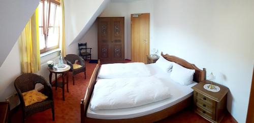 Zeitlofs Hôtel | Gasthof Zum schwarzen Roß