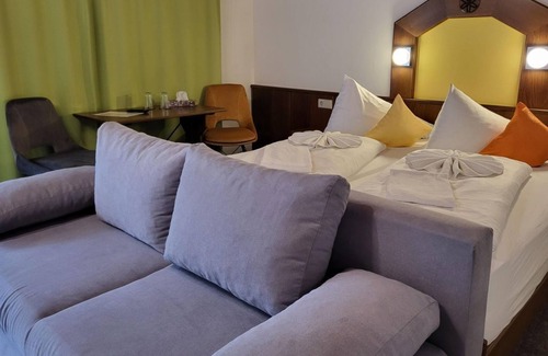 Berg im Drautal Maison | Gasthof "zur Schmiede" - Doppelzimmer mit Balkon