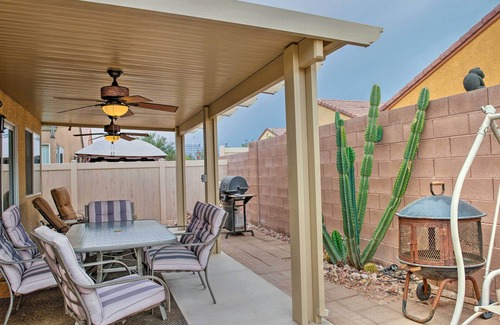 Sunrise Manor Maison | 3BR Las Vegas House w / Grill & Porche couvert!