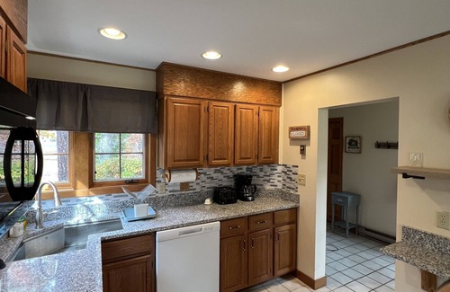 Laconia Copropriété | Gated Community, Lake Winnipesaukee. Lake, mountain, actities