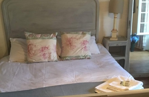 Massac Maison | Gatehouse chambre for 2