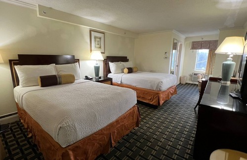 Bedford Maison | Gateway for weekend and enjoy our pool